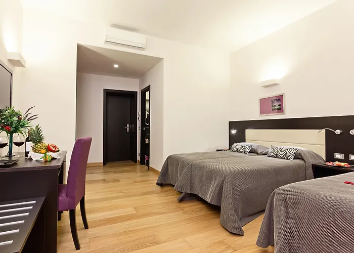 Domus בית הארחה 4*